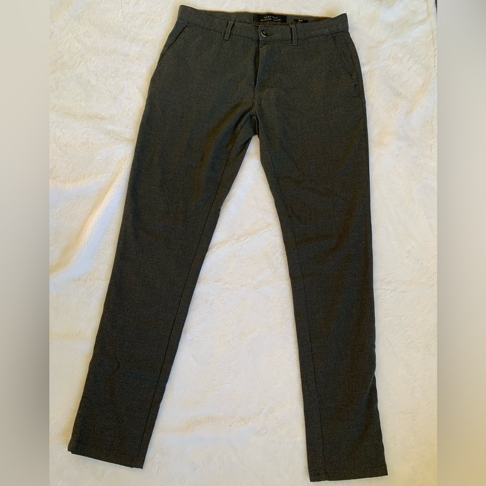 Zara Men’s Gray Pants